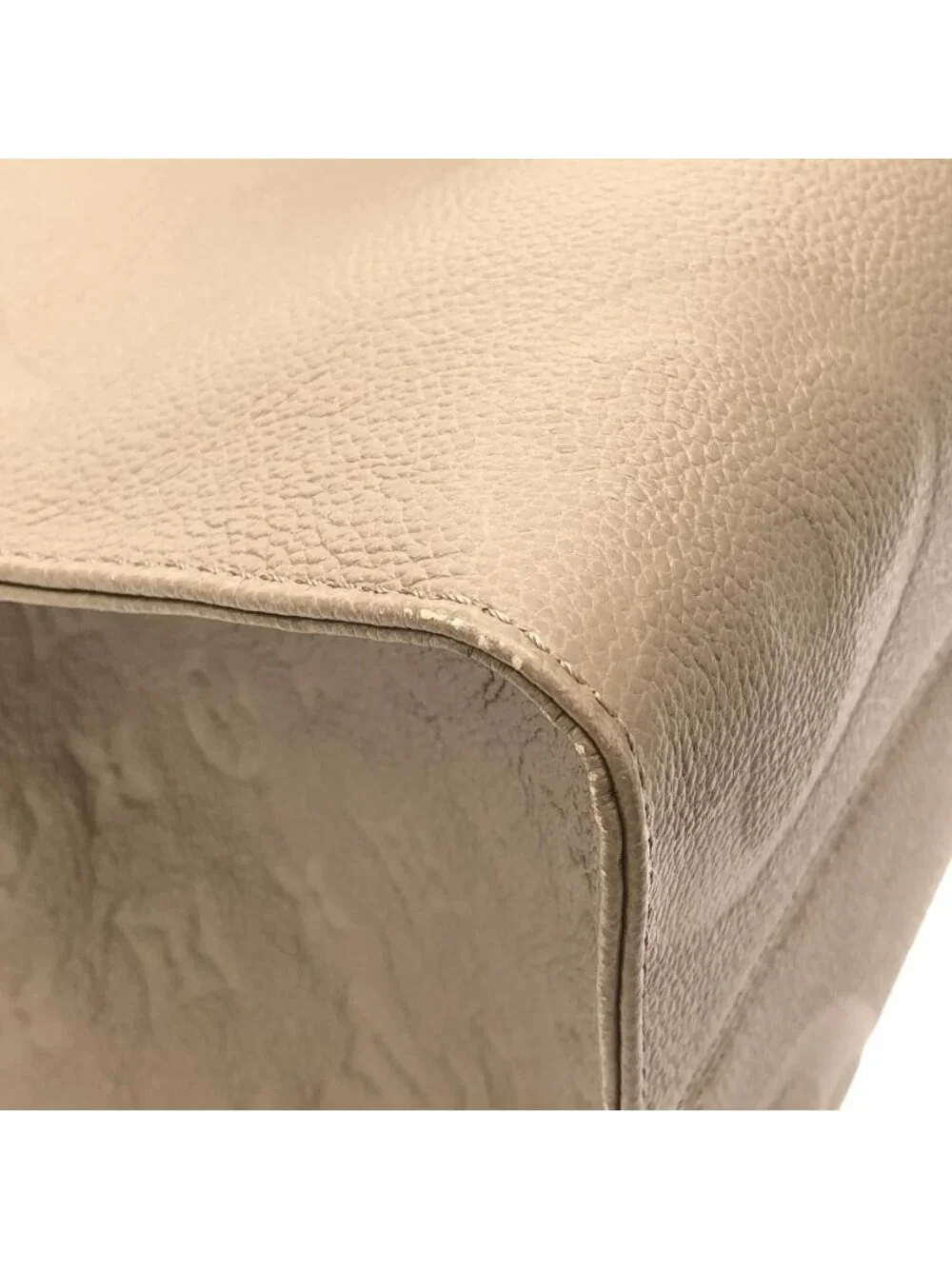 Louis Vuitton Monogram Empreinte On The Go MM